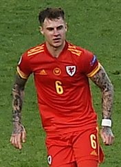 Joe Rodon Picture